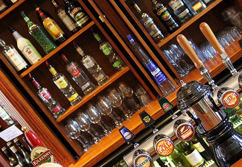 The Prince Albert Backpackers & Bar เนลสัน ภายนอก รูปภาพ